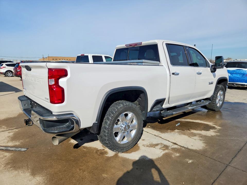 2020 Chevrolet Silverado 2500 VIN 1GC4YPEY6LF114720 COPART salvage auction — VANDALISM, Tx - Certificate Of Title, sold $28,750 on 2026-07-09 (photo 3)