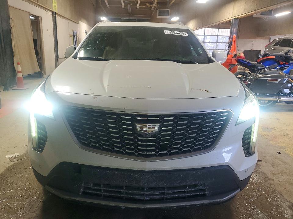 2022 Cadillac Xt4 VIN 1GYFZCR44NF134130 COPART salvage auction — SIDE, In - Cert Of Title-Salvage Title, sold $200 on 2026-07-02 (photo 5)
