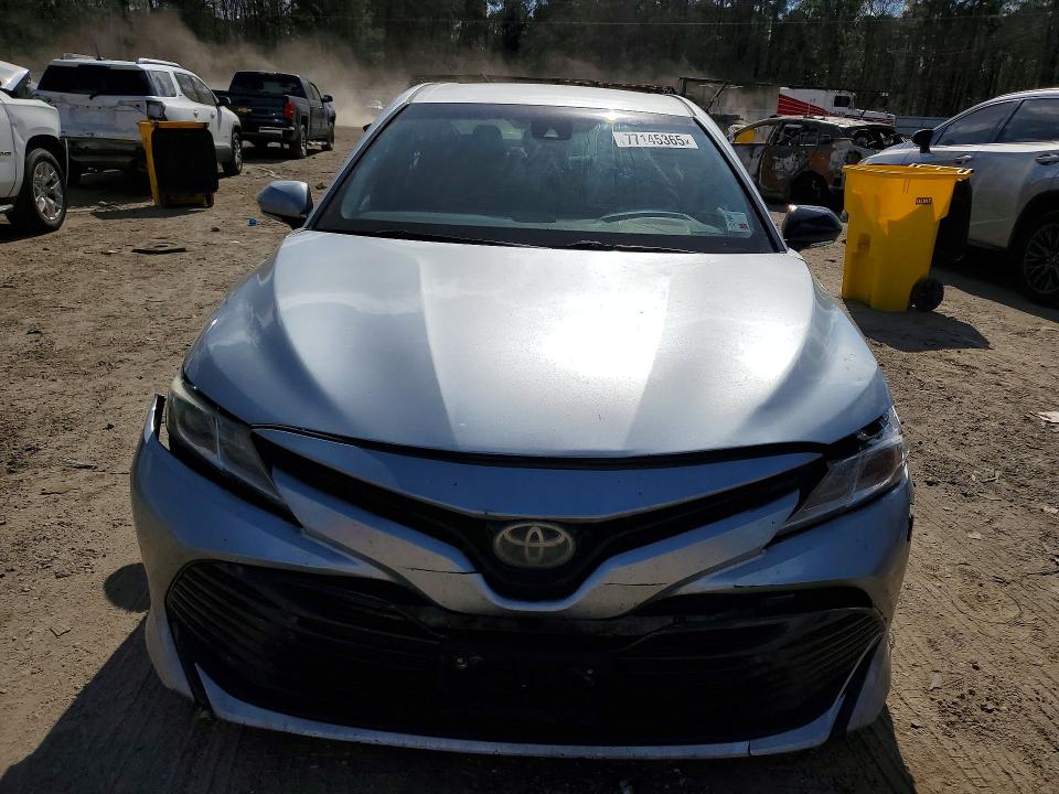 2018 Toyota Camry VIN JTNB11HK8J3019358 COPART salvage auction — SIDE, Salvage Title, sold $125 on 2026-07-21 (photo 5)