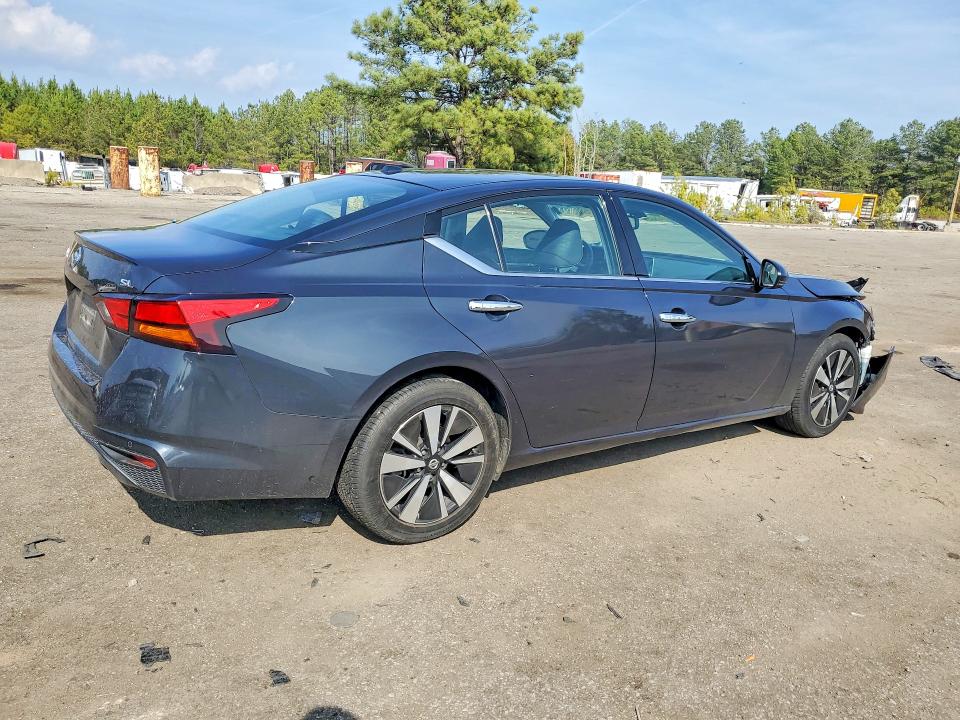 2019 Nissan Altima VIN 1N4BL4EV0KC236618 COPART salvage auction — FRONT END, SC - CERT OF TITLE-SALVAGE, sold $3,700 on 2026-07-03 (photo 3)