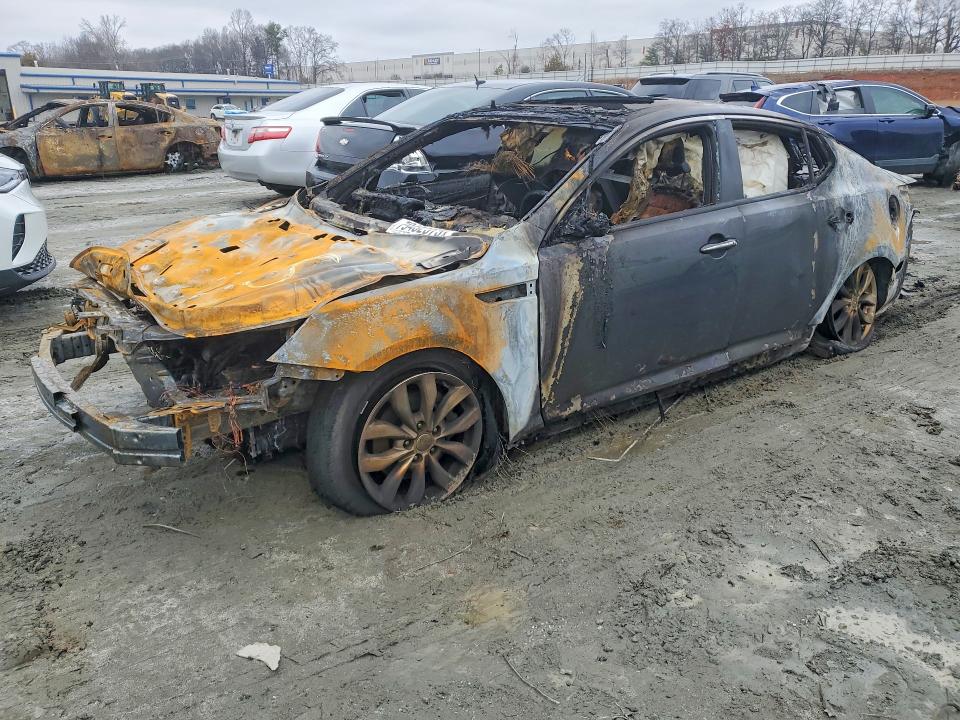 2015 Kia Optima VIN 5XXGN4A77FG503924 COPART salvage auction — BURN, Sc - Non-Reb & Rem Salvage Title, sold $250 on 2026-07-22 (photo 1)