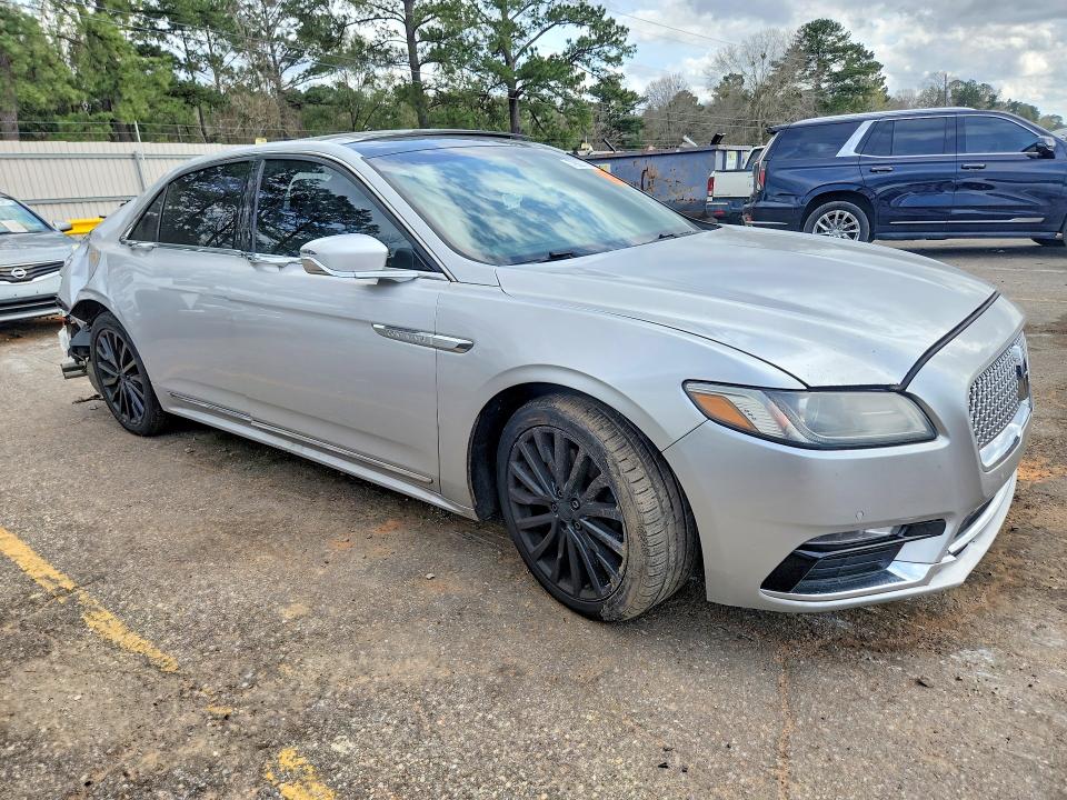 2017 Lincoln Continental VIN 1LN6L9SP0H5631535 COPART salvage auction — REAR END, Salvage Title, sold $1,200 on 2026-08-31 (photo 4)