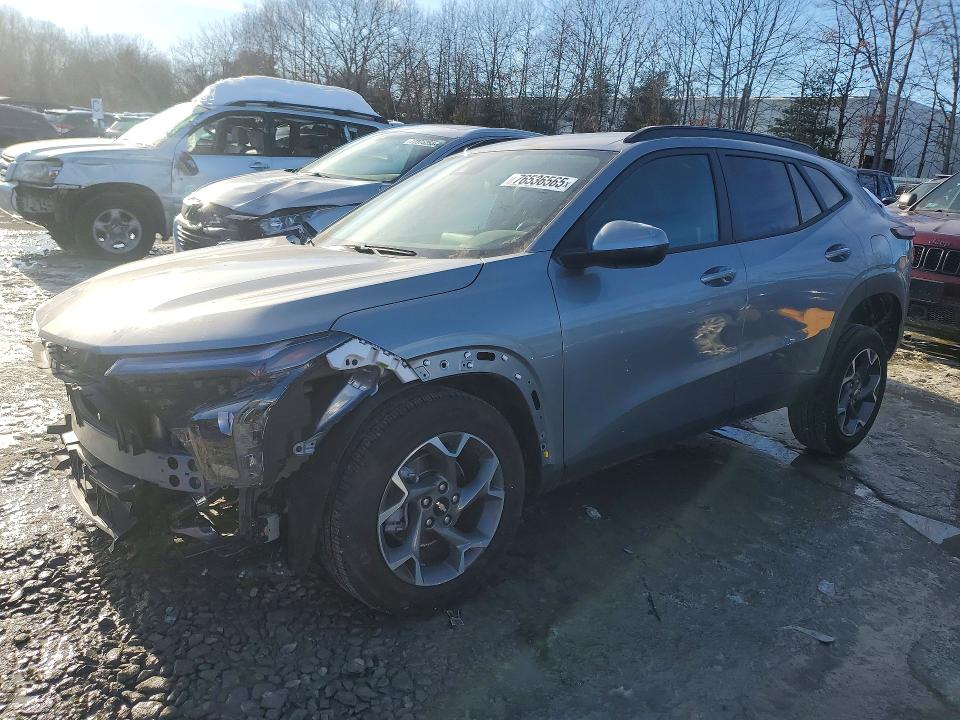 2025 Chevrolet Trax VIN KL77LHEP1SC314927 COPART salvage auction — FRONT END, Ma - Cert Of Title-Salvage, sold $5,600 on 2026-07-08 (photo 1)