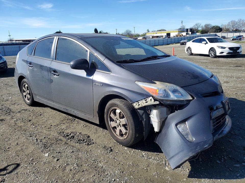 2014 Toyota Prius VIN JTDKN3DU0E0386418 COPART salvage auction — FRONT END, Salvage Title, sold $2,650 on 2026-07-14 (photo 4)