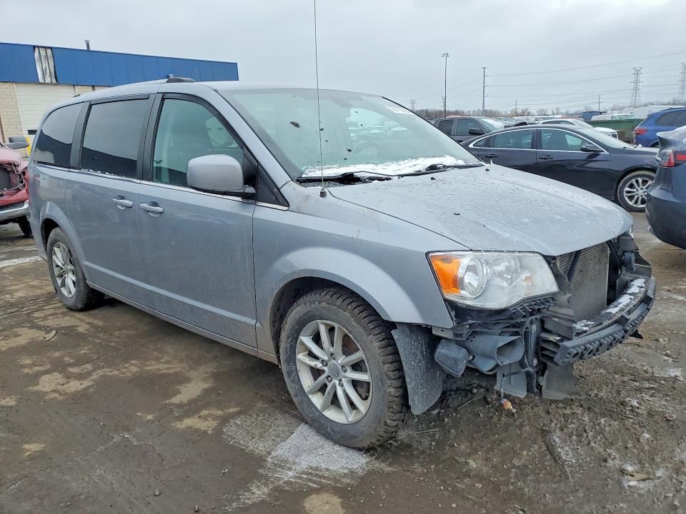 2019 Dodge Grand caravan VIN 2C4RDGCG5KR761466 COPART salvage auction — FRONT END, MI - CERTIFICATE OF TITLE, sold $450 on 2026-07-29 (photo 4)