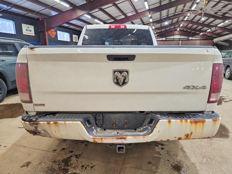 2019 Ram 1500 VIN 1C6RR7FG5KS519117 COPART salvage auction — MINOR DENT/SCRATCHES, Vt - Certificate Of Title, sold $6,500 on 2026-08-07 (photo 6)