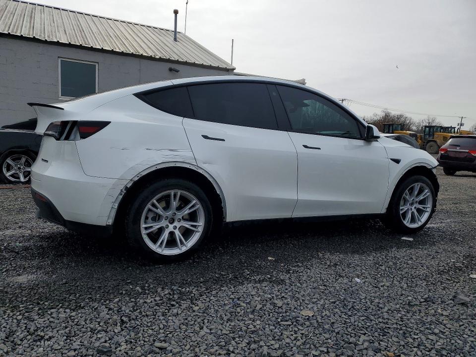 2023 Tesla Model y VIN 7SAYGDEE7PF685638 COPART salvage auction — FRONT END, Nj - Cert Of Title-Salvage, sold $12,500 on 2026-07-17 (photo 3)