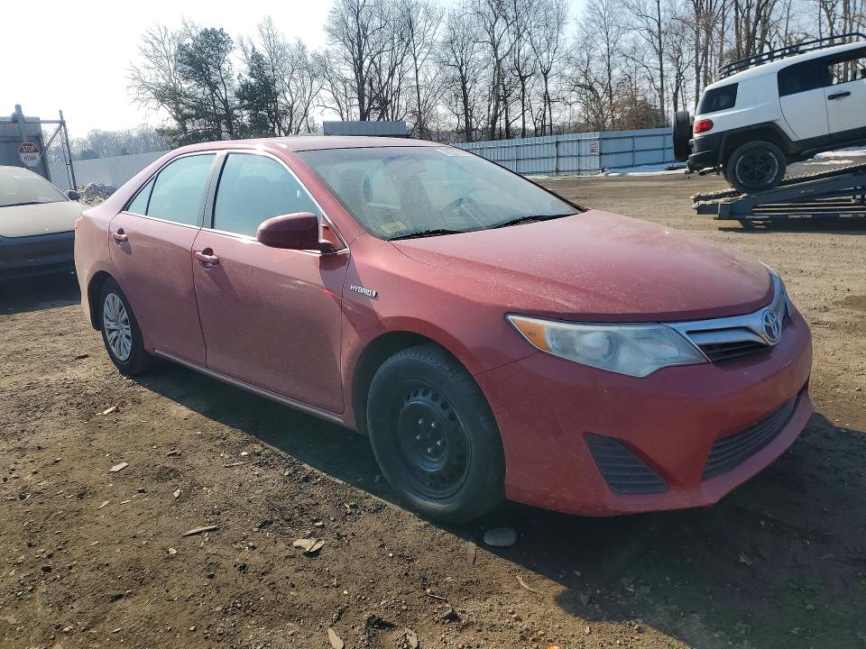 2014 Toyota Camry hybrid VIN 4T1BD1FK6EU107447 COPART salvage auction — REAR END, Md - Cert Of Salvage > 75% Damage, sold $1,450 on 2026-07-02 (photo 4)
