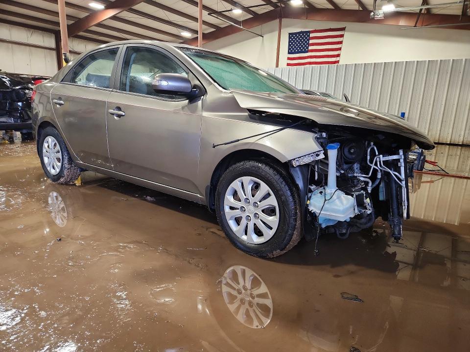 2010 Kia Forte VIN KNAFU4A24A5178209 COPART salvage auction — FRONT END, Pa - Certificate Of Salvage, sold $750 on 2026-07-02 (photo 4)