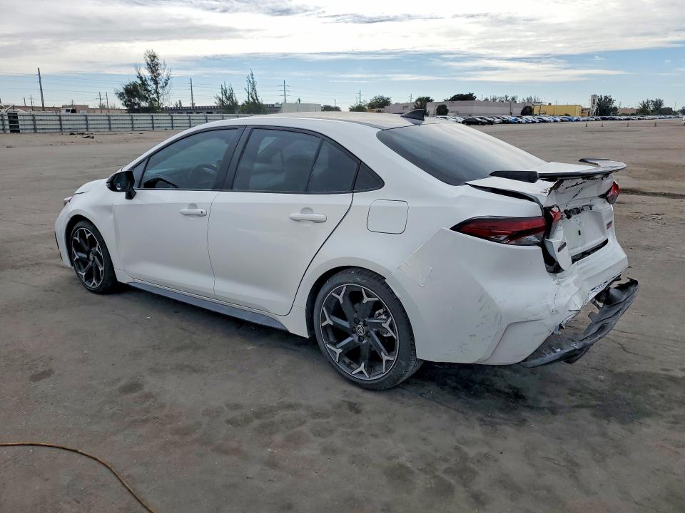 2025 Toyota Corolla VIN 5YFB4MCE2SP250439 COPART salvage auction — REAR END, Fl - Certificate Of Destruction, sold $6,900 on 2026-07-27 (photo 2)