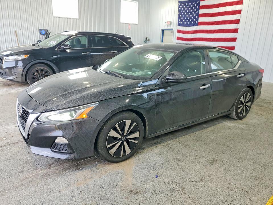 2021 Nissan Altima VIN 1N4BL4DV9MN400683 COPART salvage auction — MINOR DENT/SCRATCHES, WV - CERTIFICATE OF TITLE, sold $5,200 on 2026-07-07 (photo 1)