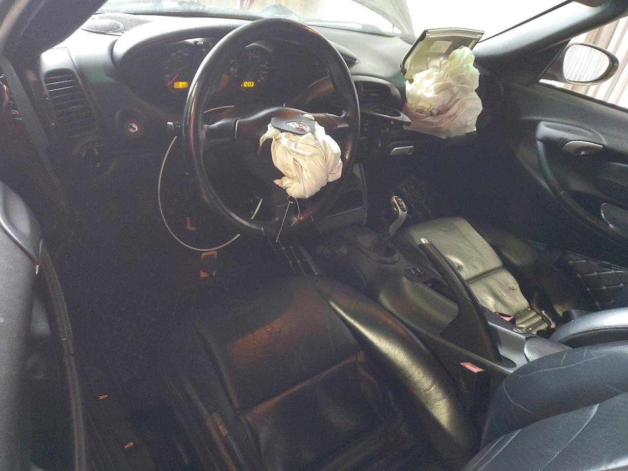 2003 Porsche Boxster VIN WP0CA29813U622764 COPART salvage auction — Front End, WA - VEHICLE CERT OF OWNERSHIP-TITL, sold $1,900 on 2026-06-30 (photo 8)