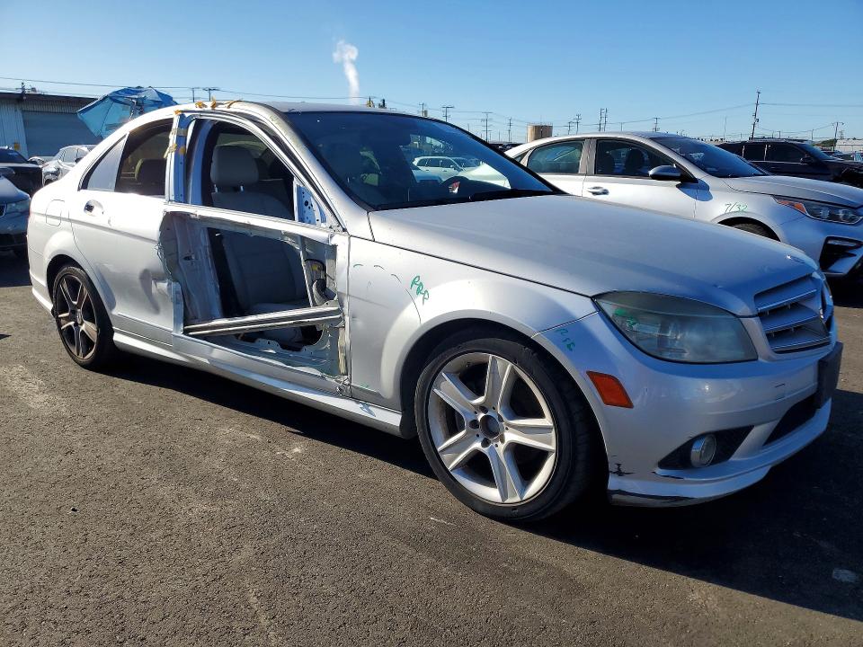 2010 Mercedes-benz C class VIN WDDGF5EB4AR117619 COPART salvage auction — SIDE, Id - Salvage Certificate Of Title, sold $475 on 2026-07-08 (photo 4)
