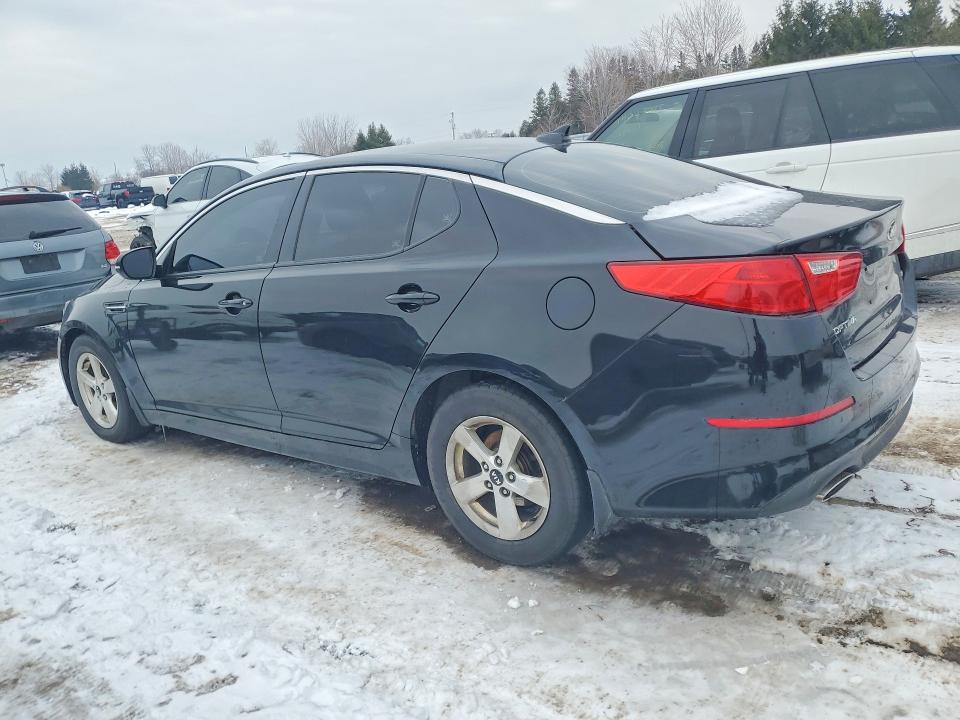 2015 Kia Optima VIN KNAGM4A77F5647378 COPART salvage auction — SIDE, On - Permit No Brand - Unfit, sold $200 on 2026-07-30 (photo 2)