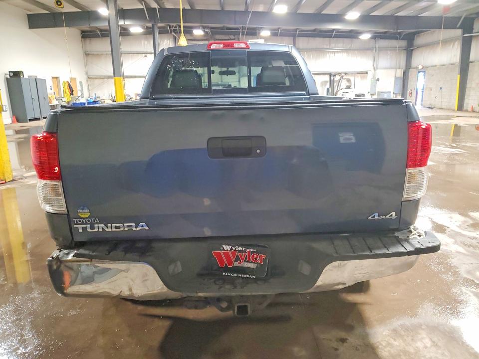 2010 Toyota Tundra VIN 5TFUY5F17AX141969 COPART salvage auction — REAR END, Wv - Certificate Of Title, sold $3,500 on 2026-07-30 (photo 6)