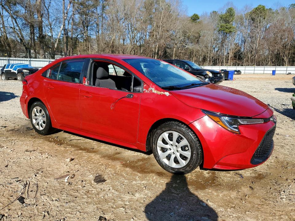 2021 Toyota Corolla VIN 5YFEPMAE7MP221738 COPART salvage auction — SIDE, GA - CERT OF TITLE-SALVAGE, sold $6,500 on 2026-08-01 (photo 4)