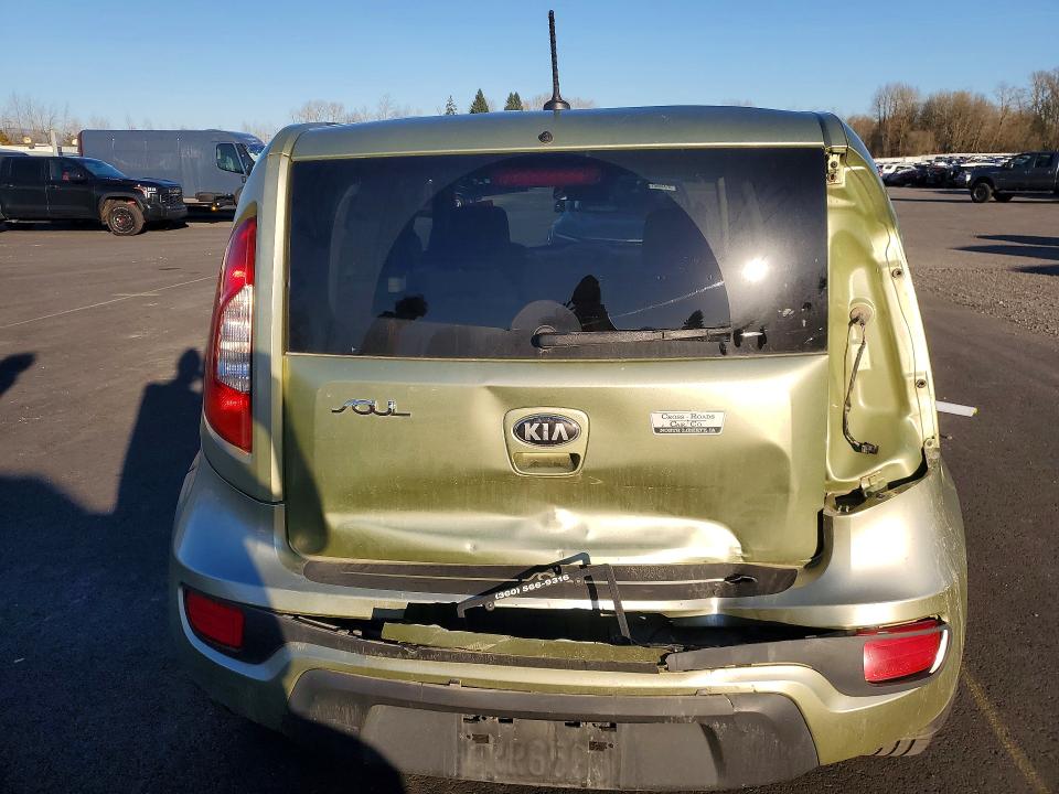 2013 Kia Soul VIN KNDJT2A55D7613889 COPART salvage auction — REAR END, Or - Salvage Title Certificate, sold $250 on 2026-07-06 (photo 6)
