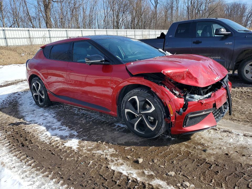 2024 Kia Ev6 VIN KNDC4DLC9R5221143 COPART salvage auction — FRONT END, Mi - Certificate Of Title, sold $300 on 2026-07-01 (photo 4)