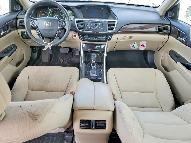 2017 Honda Accord VIN JHMCR6F31HC017311 COPART salvage auction — MINOR DENT/SCRATCHES, Sc - Certificate Of Title, sold $4,000 on 2026-07-29 (photo 8)