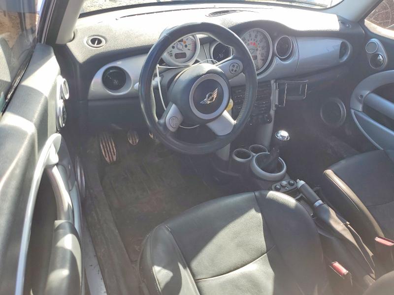 2005 Mini Cooper VIN WMWRE33495TD91552 COPART salvage auction — REAR END, Il - Salvage Certificate, sold $350 on 2026-07-02 (photo 8)