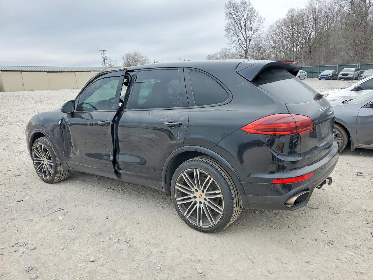 2017 Porsche Cayenne VIN WP1AA2A21HKA86236 COPART salvage auction — Side, TN - SALVAGE CERTIFICATE, sold $4,800 on 2026-07-07 (photo 2)
