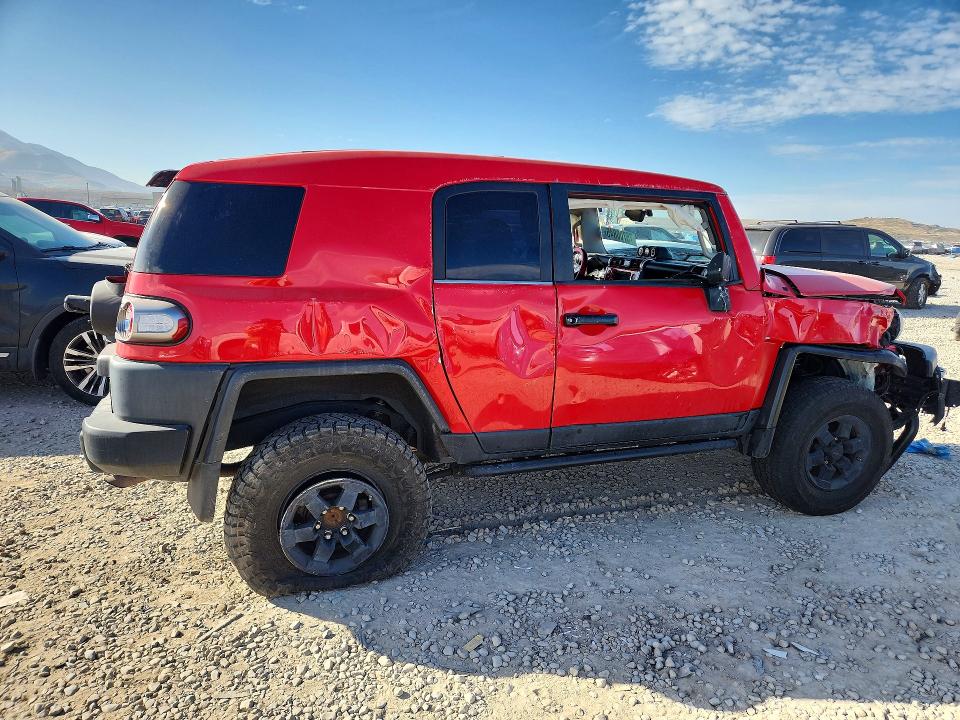 2012 Toyota Fj cruiser VIN JTEBU4BF6CK142489 COPART salvage auction — FRONT END, Ut - Salvage Certificate, sold $4,200 on 2026-07-24 (photo 3)