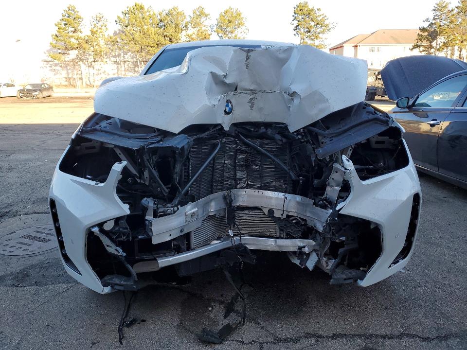 2026 BMW X6 VIN 5UX33EX08T9277372 COPART salvage auction — Biohazard/Chemical, IL - JUNKING CERT OF A VEHICLE, sold $27,750 on 2026-03-23 (photo 5)