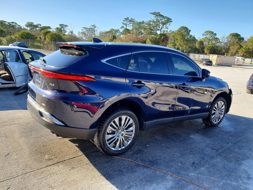 2024 Toyota Venza VIN JTEAAAAH0RJ164508 COPART salvage auction — FRONT END, FL - CERTIFICATE OF TITLE, sold $14,900 on 2026-07-09 (photo 3)