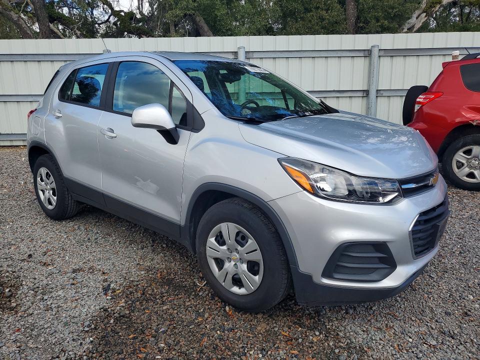 2019 Chevrolet Trax VIN 3GNCJKSB2KL127513 COPART salvage auction — FRONT END, TX - SALVAGE VEHICLE TITLE, sold $500 on 2026-07-28 (photo 4)