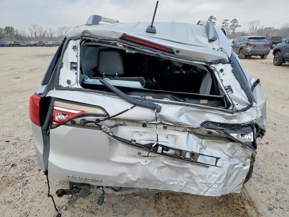 2019 Gmc Acadia VIN 1GKKNMLS2KZ225893 COPART salvage auction — ROLLOVER, Salvage Title, sold $1,000 on 2026-07-10 (photo 6)