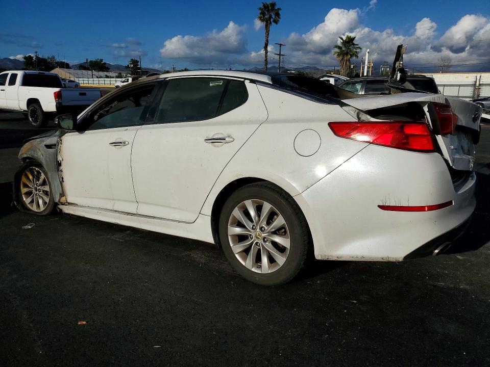 2015 Kia Optima VIN 5XXGN4A75FG432593 COPART salvage auction — BURN, CA - NON-REPAIRABLE VEHICLE CERT, sold $250 on 2026-07-27 (photo 2)