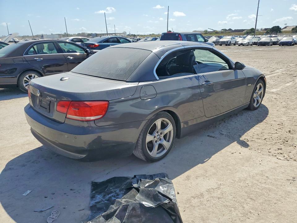 2008 BMW 3er VIN WBAWL13578PX17977 COPART salvage auction — REAR END, Fl - Cert Of Title Slvg Rebuildable, sold $275 on 2026-07-07 (photo 3)