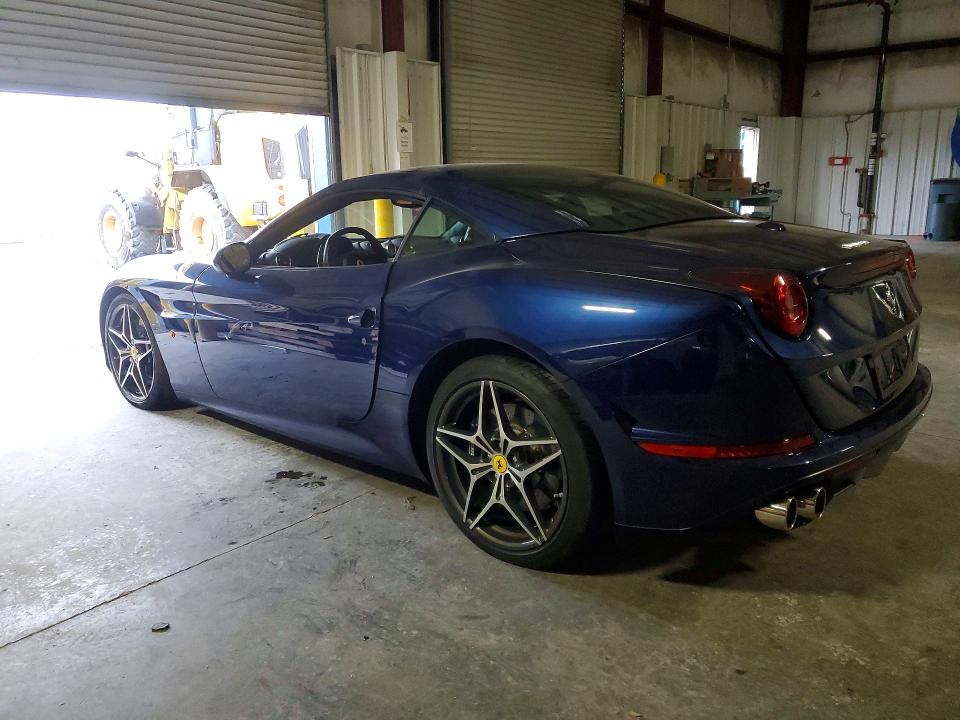 2017 Ferrari California t VIN ZFF77XJA4H0226114 COPART salvage auction — WATER/FLOOD, Fl - Cert Of Title-Slvg Rebld Flood, sold $42,750 on 2026-07-28 (photo 2)