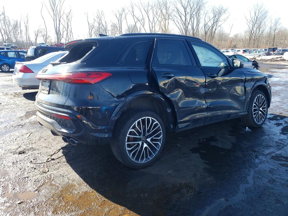 2025 Audi Sq5 VIN WA135AGU4S2078506 COPART salvage auction — ALL OVER, Ct - Cert Of Title-Salvage, sold $650 on 2026-07-07 (photo 3)