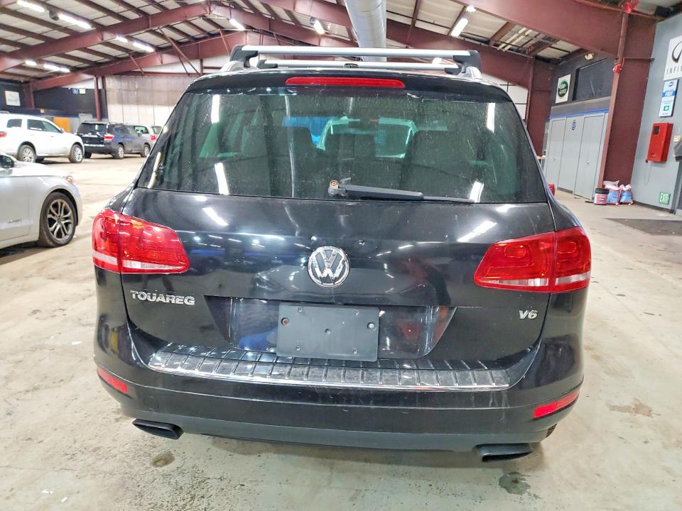 2013 Volkswagen Touareg VIN WVGEF9BPXDD002481 COPART salvage auction — MINOR DENT/SCRATCHES, Ma - Certificate Of Title, sold $2,900 on 2026-08-25 (photo 6)