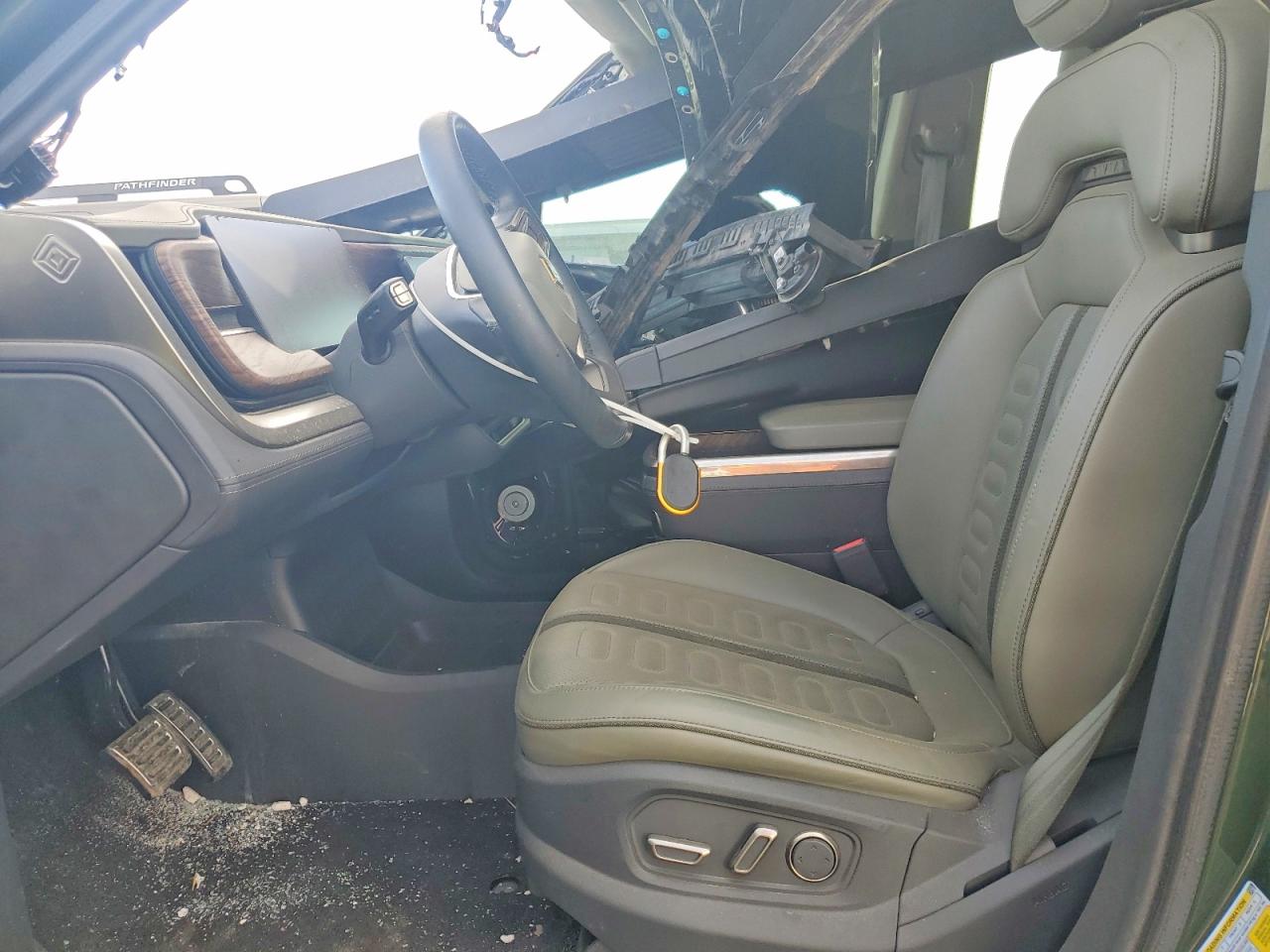 2023 Rivian R1S VIN 7PDSGABL7PN003291 COPART salvage auction — Front End, IL - SALVAGE CERTIFICATE, sold $12,400 on 2026-07-09 (photo 7)