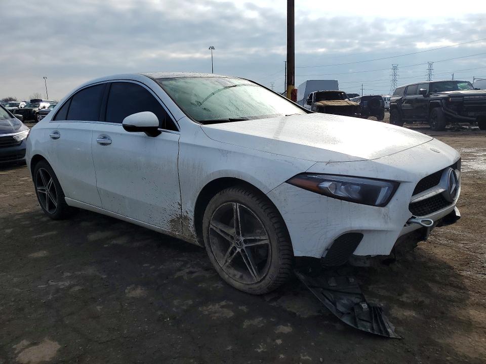 2019 Mercedes-benz A-klasse VIN WDD3G4FB0KW010882 COPART salvage auction — FRONT END, Wv - Salvage Certificate, sold $4,050 on 2026-07-24 (photo 4)
