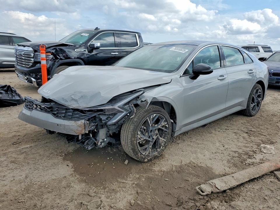 2025 Kia K5 VIN KNAG64J73S5391129 COPART salvage auction — FRONT END, TX - SALVAGE VEHICLE TITLE, sold $6,200 on 2026-07-09 (photo 1)