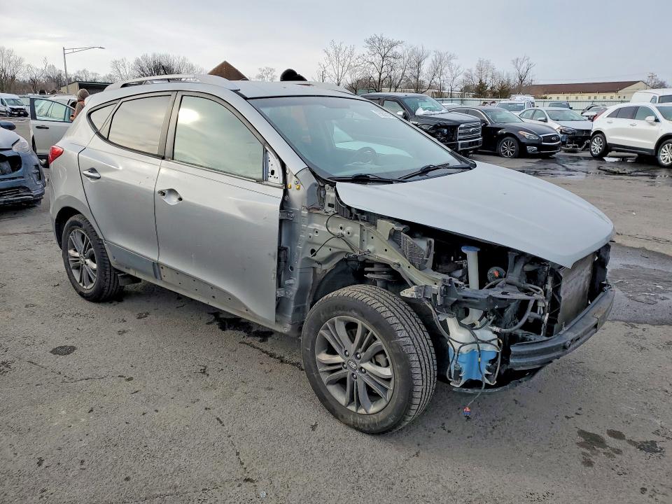 2015 Hyundai Tucson VIN KM8JUCAGXFU099431 COPART salvage auction — FRONT END, Nj - Cert Of Title-Salvage, sold $1,550 on 2026-07-09 (photo 4)
