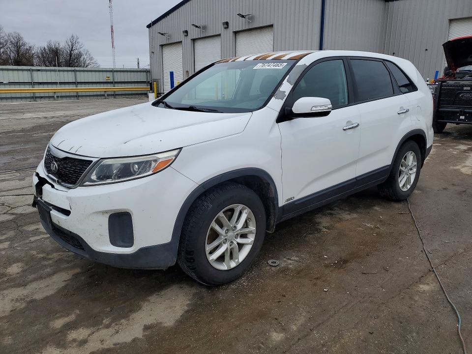 2015 Kia Sorento VIN 5XYKTCA64FG623757 COPART salvage auction — FRONT END, Mo - Salvage Certificate Of Title, sold $1,000 on 2026-07-27 (photo 1)
