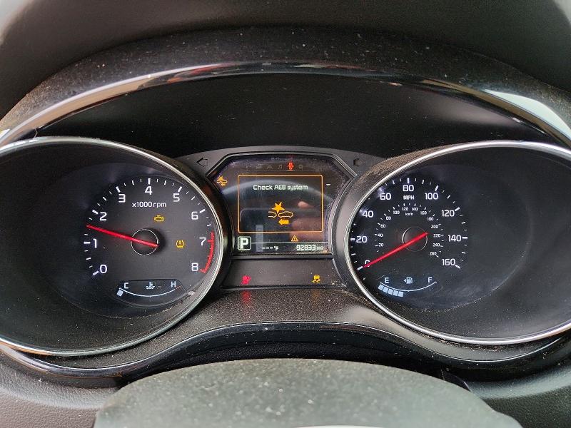 2017 Kia SEDONA VIN KNDMC5C15H6256668 COPART salvage auction — FRONT END, Il - Salvage Certificate, sold $2,050 on 2026-07-16 (photo 9)