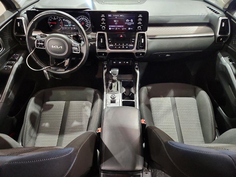 2022 Kia Sorento VIN 5XYRGDLF1NG113080 COPART salvage auction — SIDE, Salvage Title, sold $8,200 on 2026-07-21 (photo 8)