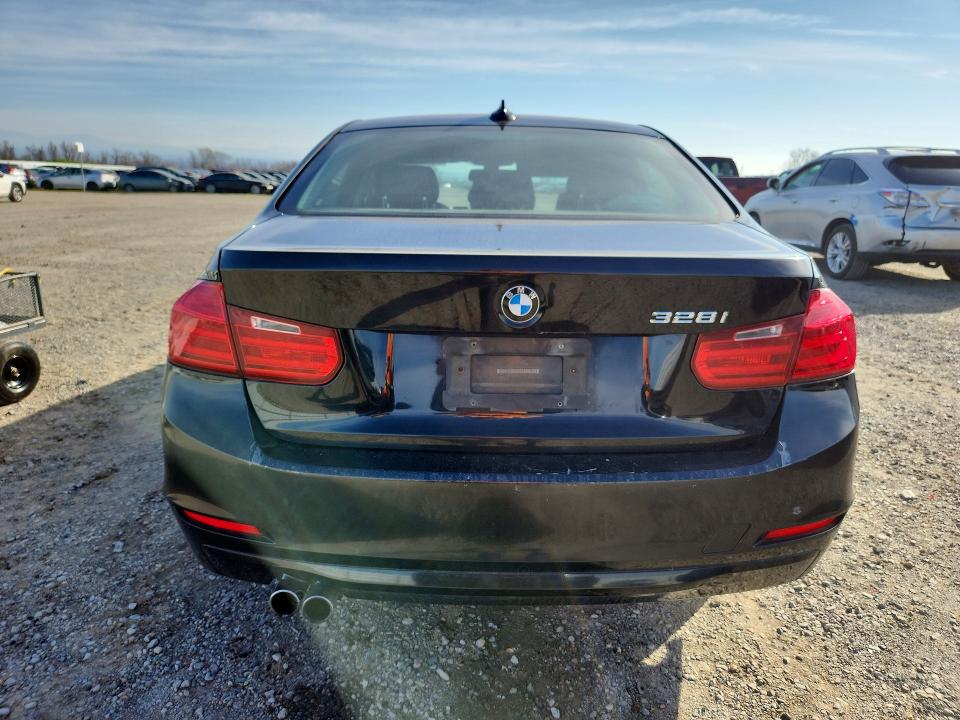 2013 BMW 3er VIN WBA3A5G58DNP26459 COPART salvage auction — WATER/FLOOD, Ca - Salvage Certificate, sold $1,350 on 2026-07-10 (photo 6)