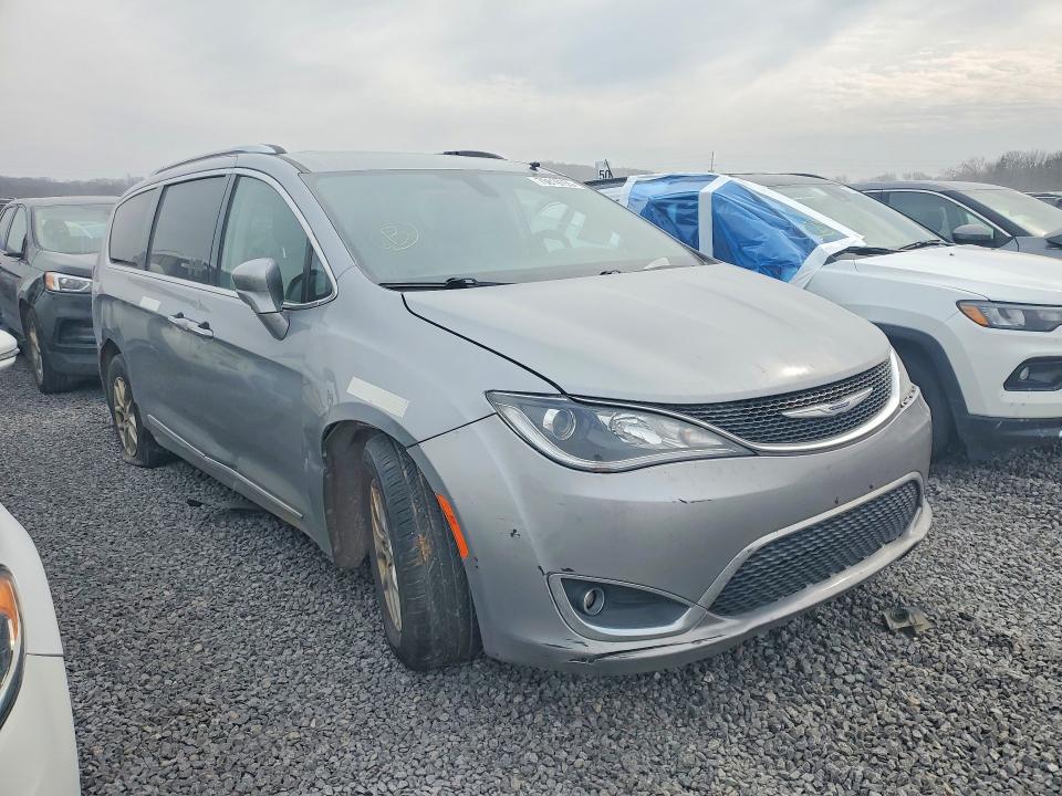 2020 Chrysler Pacifica VIN 2C4RC1BG7LR276684 COPART salvage auction — MINOR DENT/SCRATCHES, Ks - Certificate Of Title, sold $3,350 on 2026-08-17 (photo 4)