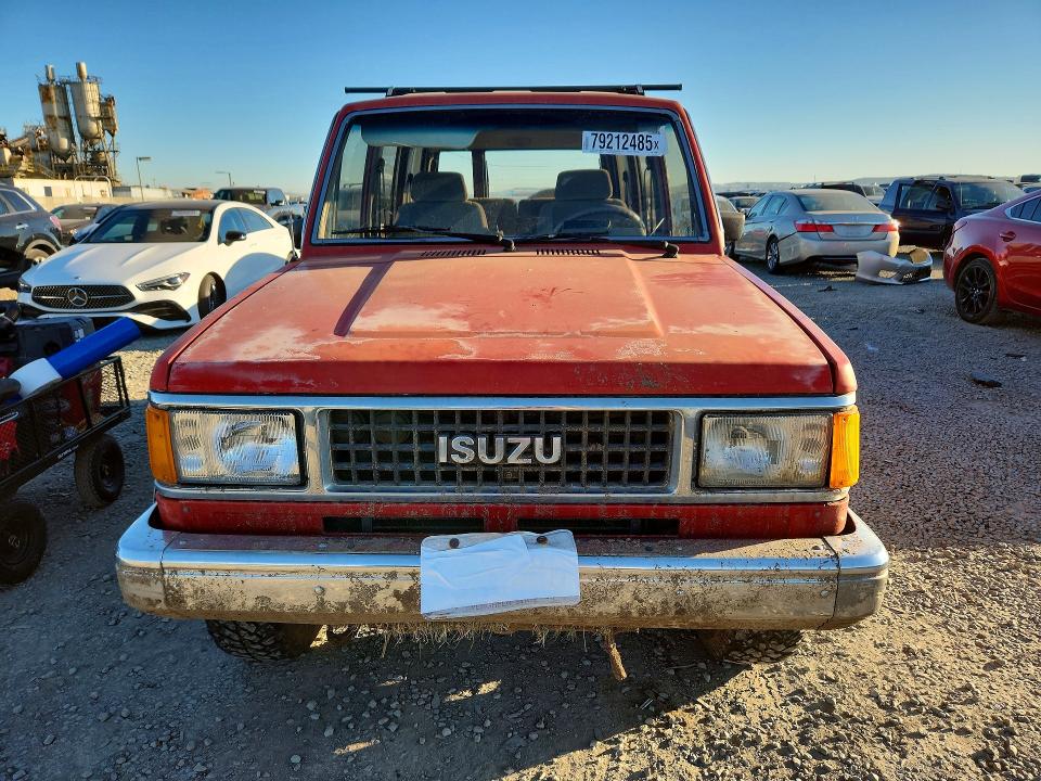 1989 Isuzu Trooper VIN JACCH58E0K7912896 COPART salvage auction — MINOR DENT/SCRATCHES, Wa - Vehicle Cert Of Ownership-Titl, sold $175 on 2026-07-24 (photo 5)