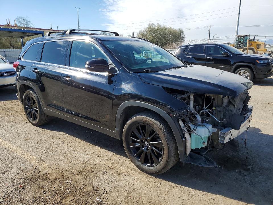 2019 Toyota Highlander VIN 5TDKZRFH5KS352958 COPART salvage auction — FRONT END, Tx - Certificate Of Title, sold $9,400 on 2026-07-14 (photo 4)