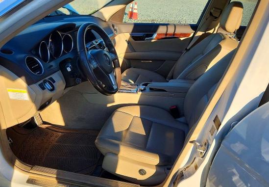 2014 Mercedes-benz C-klasse VIN WDDGF8AB2EA913135 COPART salvage auction — FRONT END, Il - Salvage Certificate, sold $600 on 2026-08-03 (photo 7)