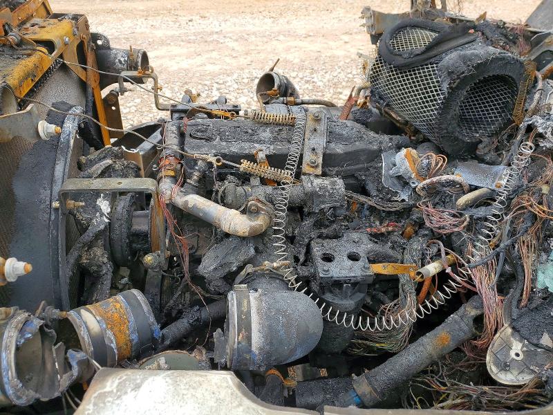 2017 Peterbilt tractor VIN 2NP2HM6X8HM431965 COPART salvage auction — BURN, NC - PARTS ONLY-RECORD OF SALE, sold $625 on 2026-07-27 (photo 7)