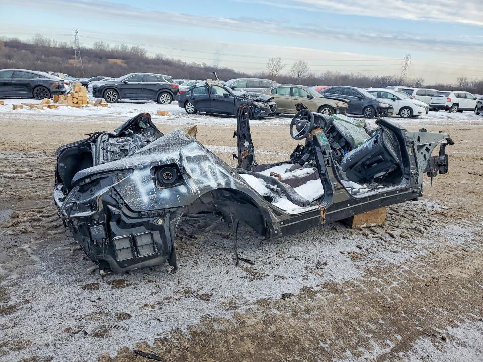 2022 Infiniti Q50 VIN JN1EV7CR4NM340748 COPART salvage auction — VANDALISM, Il - Salvage Certificate, sold $225 on 2026-07-08 (photo 3)
