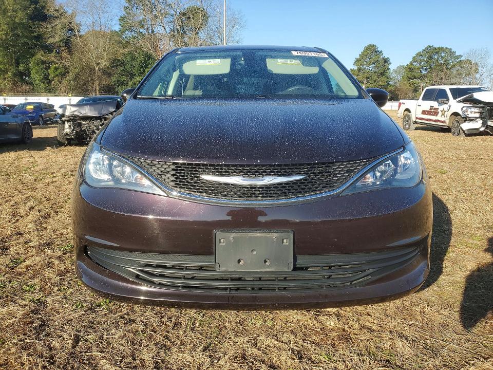 2017 Chrysler Pacifica VIN 2C4RC1CG6HR703942 COPART salvage auction — REAR END, Al - Cert Of Title-Salvage Title, sold $3,400 on 2026-07-30 (photo 5)